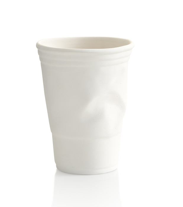 Plastik Becher